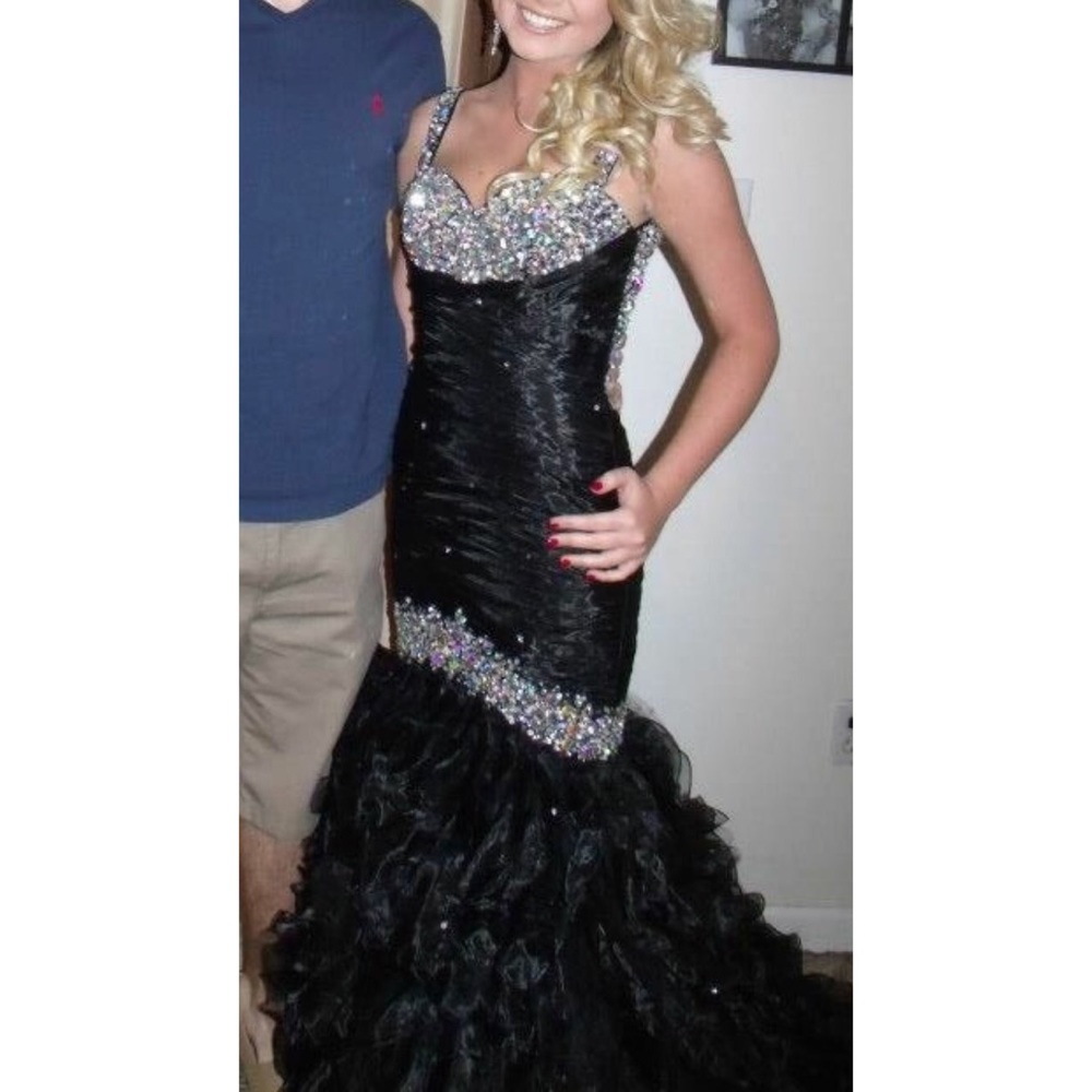 PROM DRESS